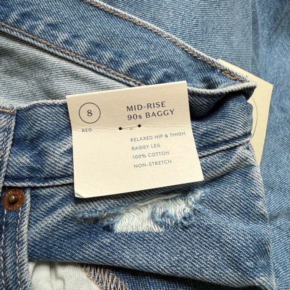 Universal Thread Light Blue Mid Rise Jeans - Picture 5 of 5
